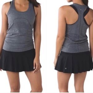 Lululemon Hit Your Stride Skirt with inside shorts Size 6 Small